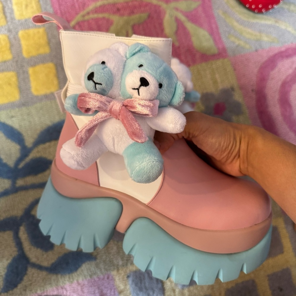 koi x melanie martinez TEDDY BEAR PASTEL PLATFORM BOOTS
